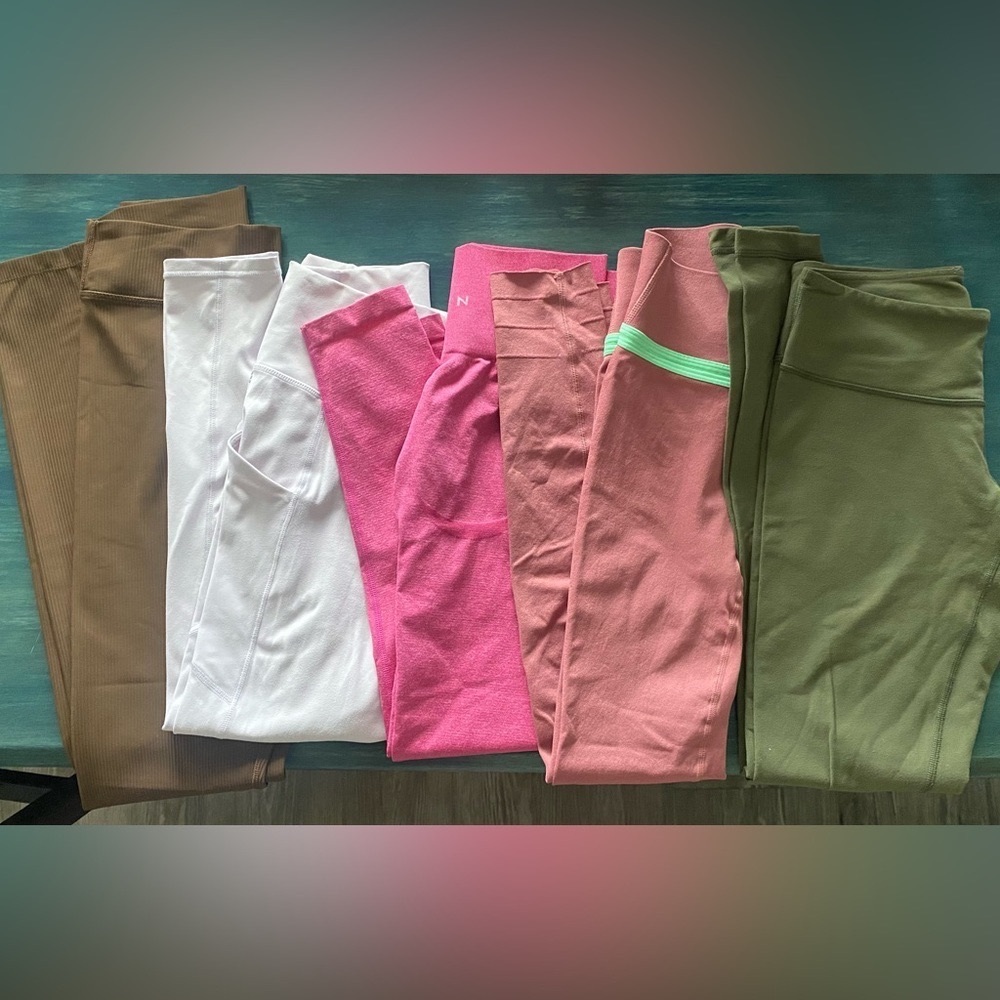 Bundle of 2 leggings (fabletics, nvgtn)